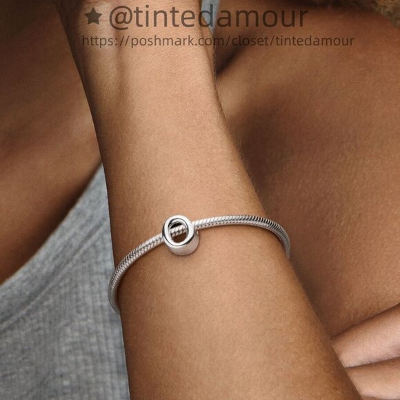 Pandora Letter O Alphabet Charm - Picture 2 of 2